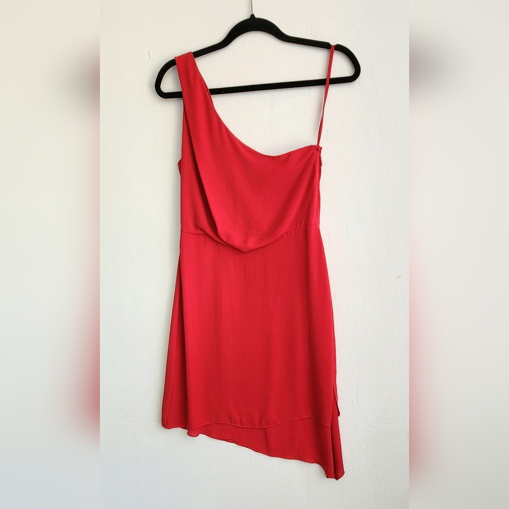 BCBGMaxAzria one-shoulder, layered, short, light-weight, red dress - Size 4